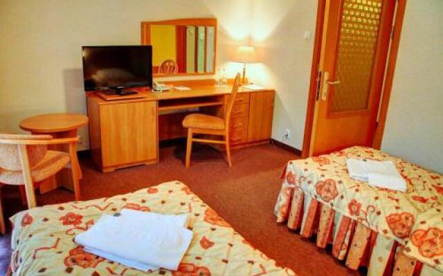 Kama Park - Hotel
