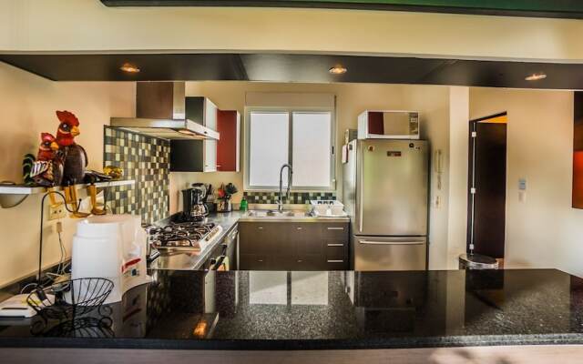 Meridian 302 3 Bedroom Condo