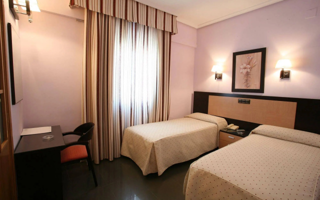 Hotel Zeus