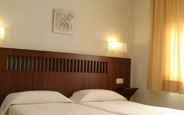 Apartamentos Turísticos Añoreta
