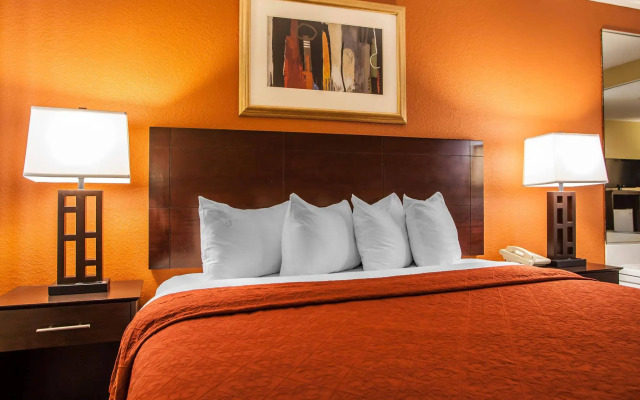 Quality Inn O'Fallon IL - St. Louis