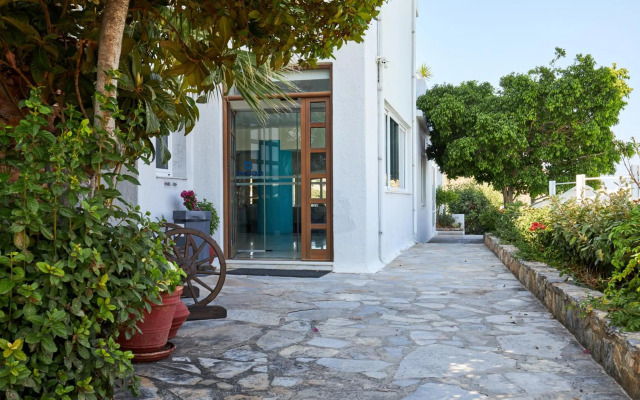 Almiros Beach Hotel