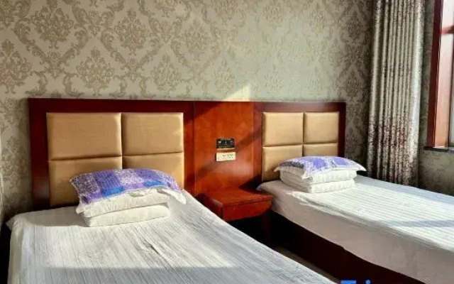 Xinyue Hot Springs Homestay