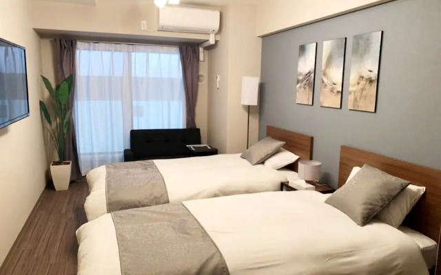 At RLiS House Tsutenkaku