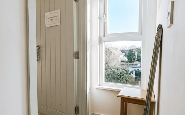The Isabella Studio by Richmond Park