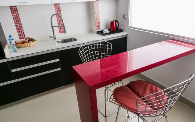 Petit Palace Apart Hotel Suites