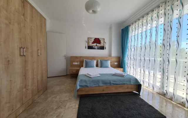 Villa With Jacuzzi Pool and Backyard in Kalkan