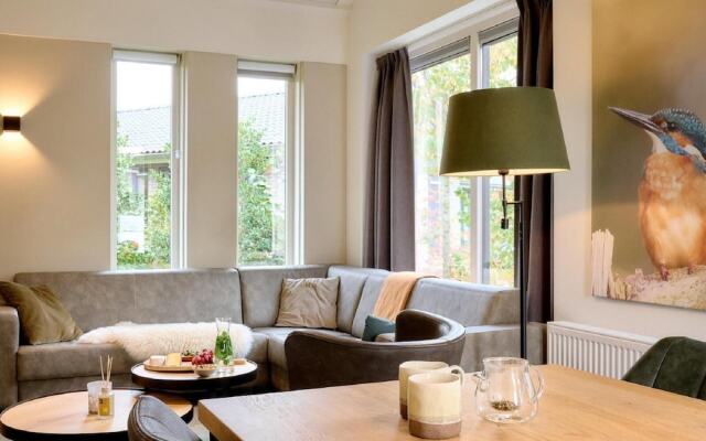 Attractive Bungalow with Covered Terrace near Veluwe