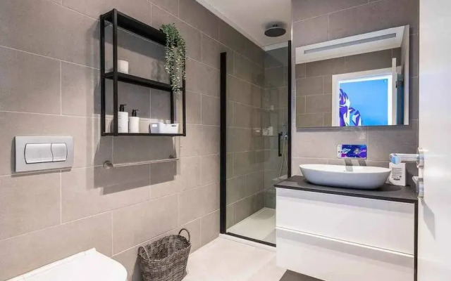 Central Town 2-bedroom Luxury Apartment Albufeira
