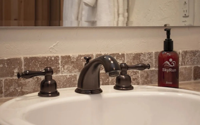 Willows Way 106 3 Bedroom Townhouse by RedAwning