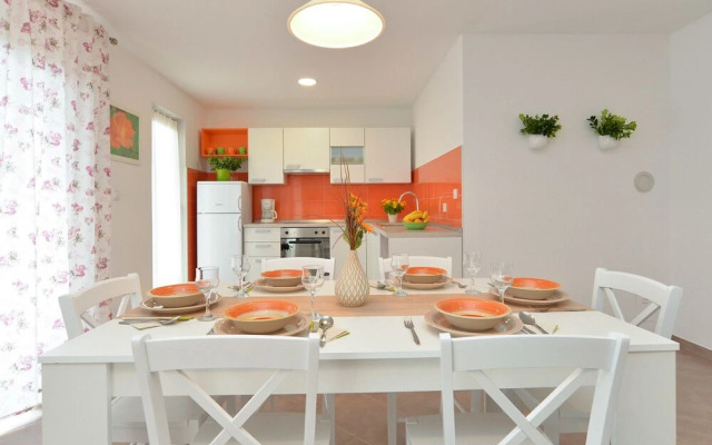Apartment 1659