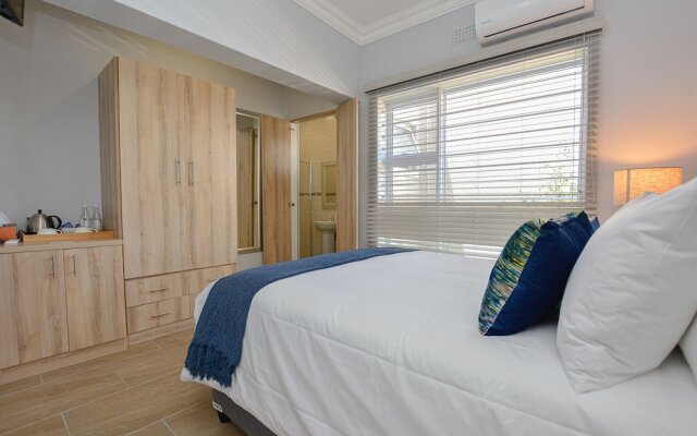 The Blue Sapphire Guesthouse