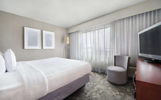 Courtyard by Marriott Mishawaka-University Area