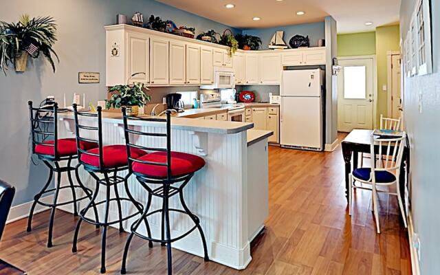 Spinnaker House - Four Bedroom Home
