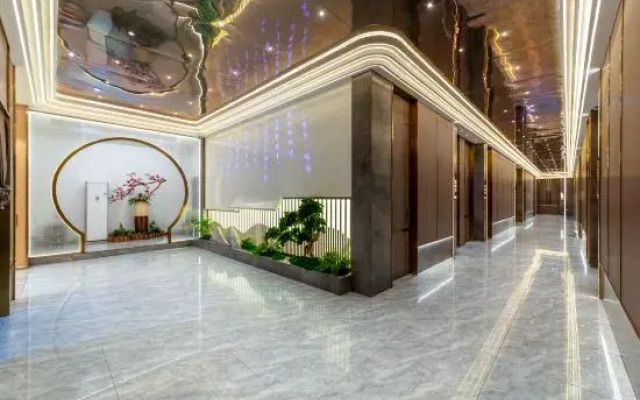 Xiyuan International Hotel (Nanyang Railway Station Xinhua City Plaza)