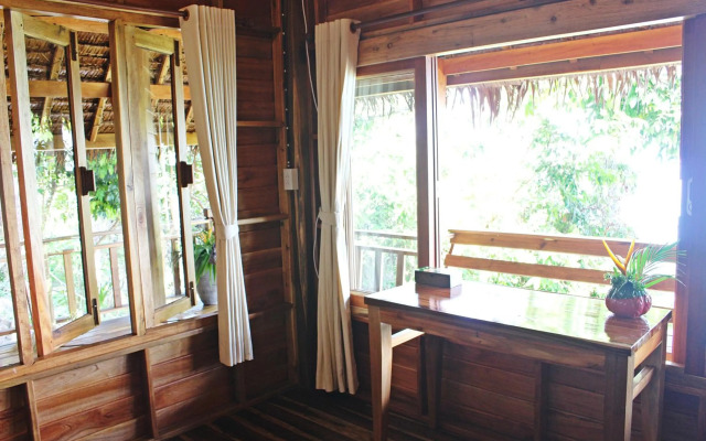 Phi Phi Phu Chalet Resort