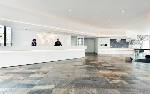 Mainport Hotel Rotterdam, a Hilton Affiliate Hotel