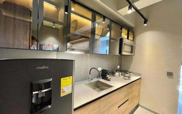 ICON 100 Luxury Apartasuites