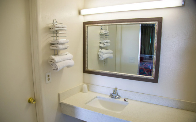 Travel Inn - In Phoenix (Alhambra)