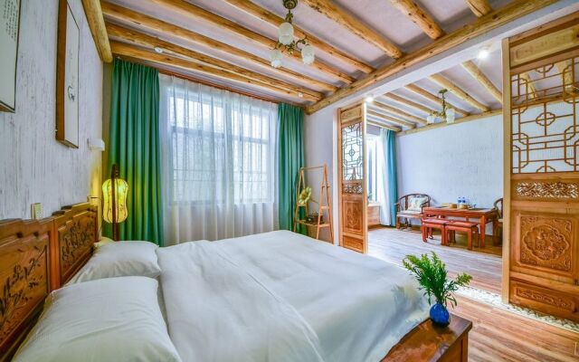 Floral Hotel Dali Cangshan Muyun