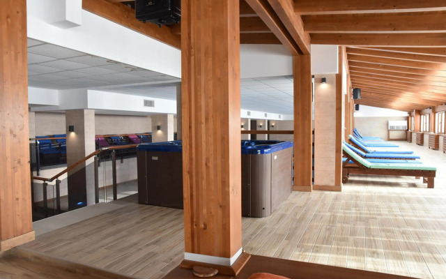 Milmari Apartment 43 Premier Pollo