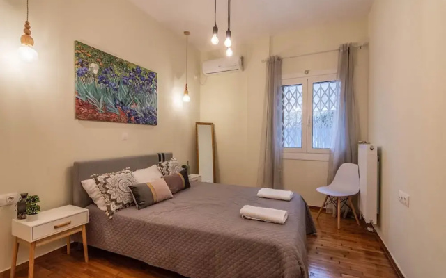 Arktinou Apartment