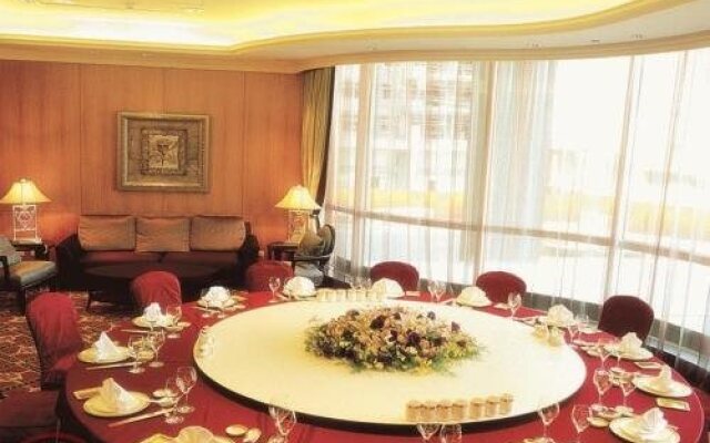 Hooyai Hotel