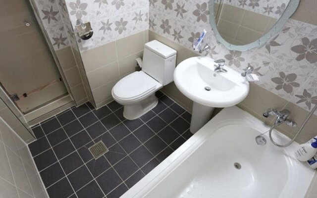 Goodstay Bandi Hotel