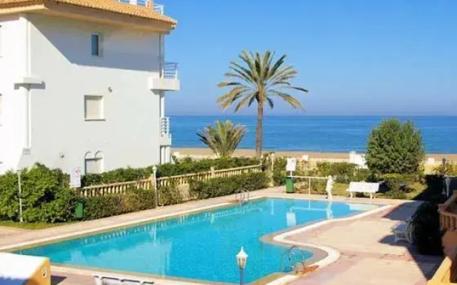 Apartment with terrace in Denia