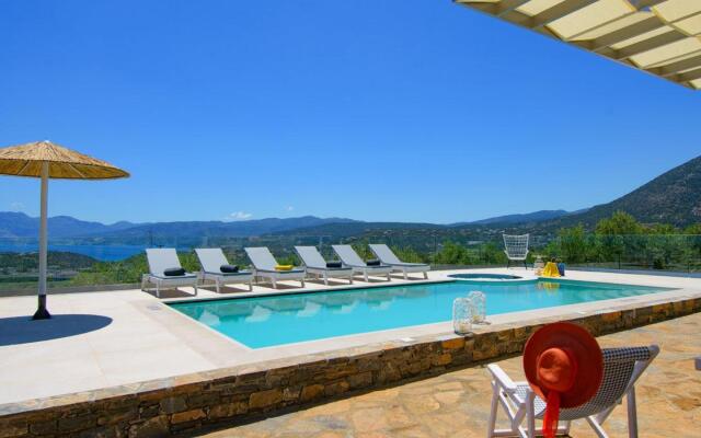 Luxuty 3 bedroom villa