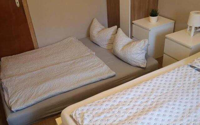 Schicke Ferienwohnung am Badesee bei Kassel