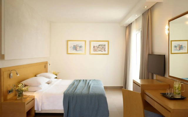 Atlantica Marmari Palace
