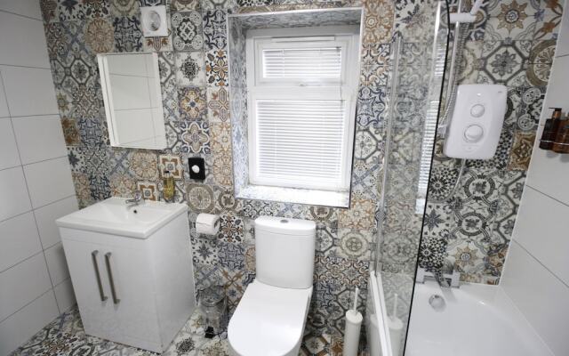 Willow Serviced Apartments - The Walk 3