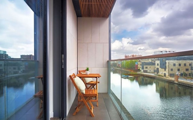 Lexicon Book House Apartments