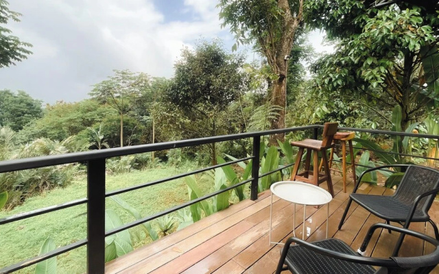 Lingga Garden House