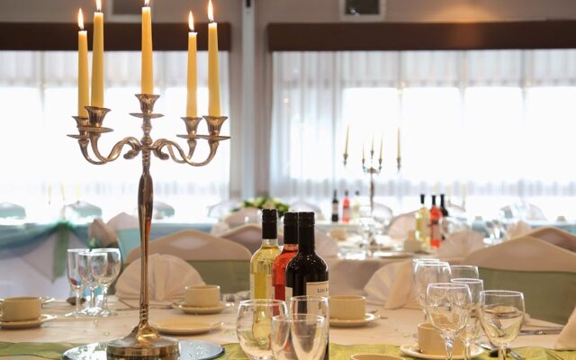 Stourport Manor Hotel