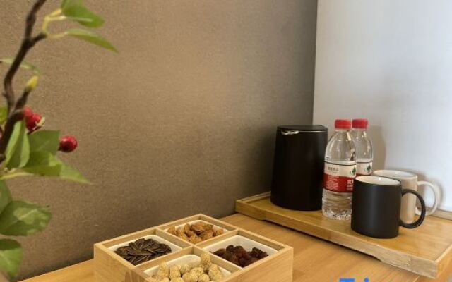 Kaifeng Wanxi Hotel (Qingming Shangheyuan Longting Branch)