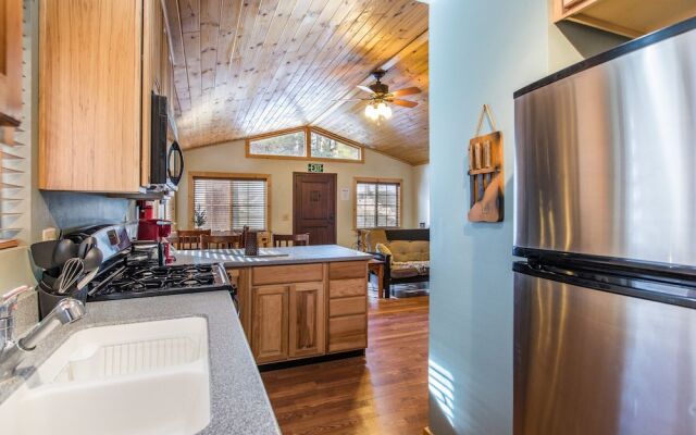 Moonridge Charmer - 2 Br Home