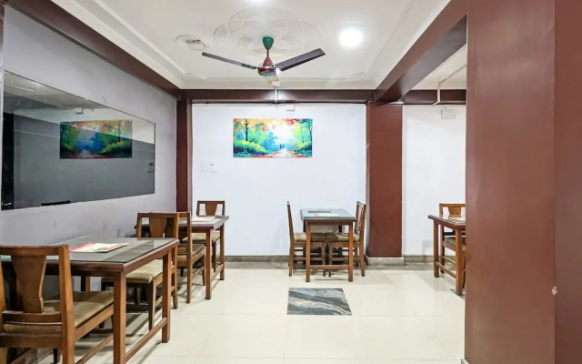 OYO 26454 City Star Hotel & Restaurant