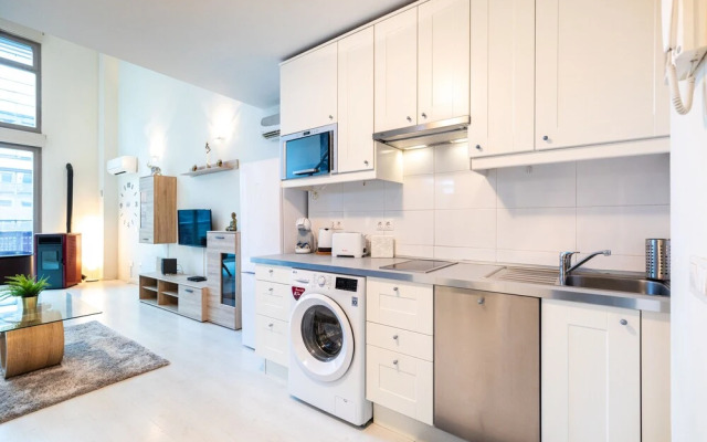 Apartments San Chinarro