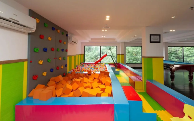 Country Inn & Suites By Carlson Mussoorie