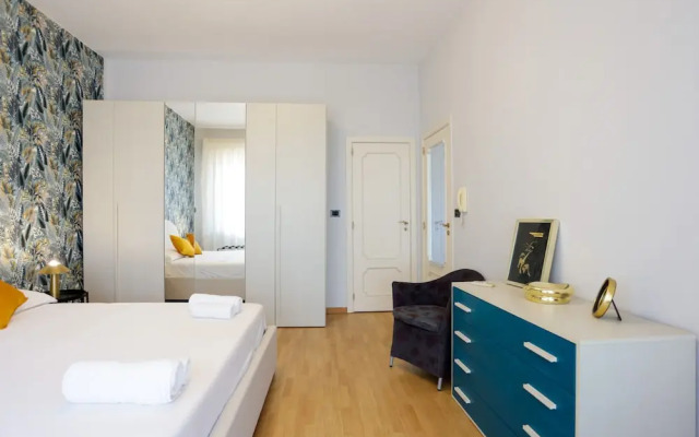 Riviera di Chiaia 207