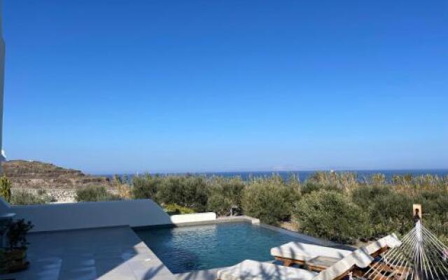 Saint John Villas Oia