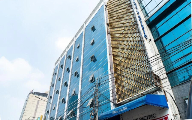 RedDoorz Plus @ Blue Pacific Blok M