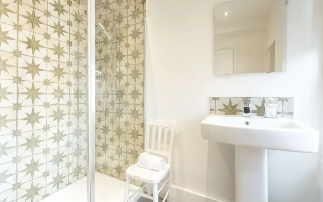 Host Stay Caversham Westfield House