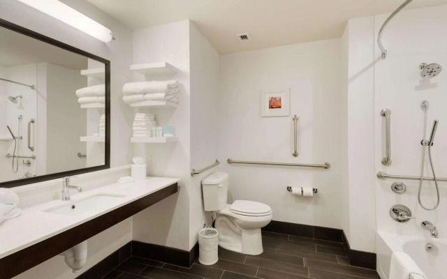 Hampton Inn Morristown, I-81