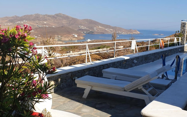 Mykonos Pro-care Suites