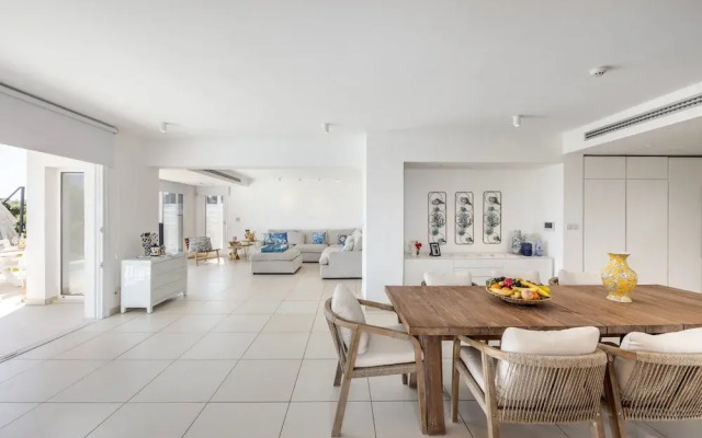 Protaras Sirina Seafront Paradise