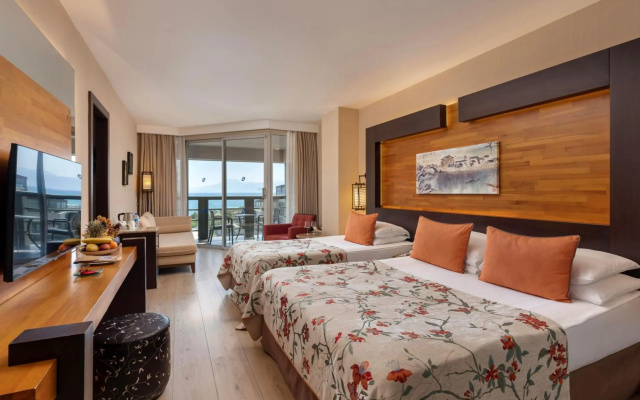 Limak Lara De Luxe  and Resort