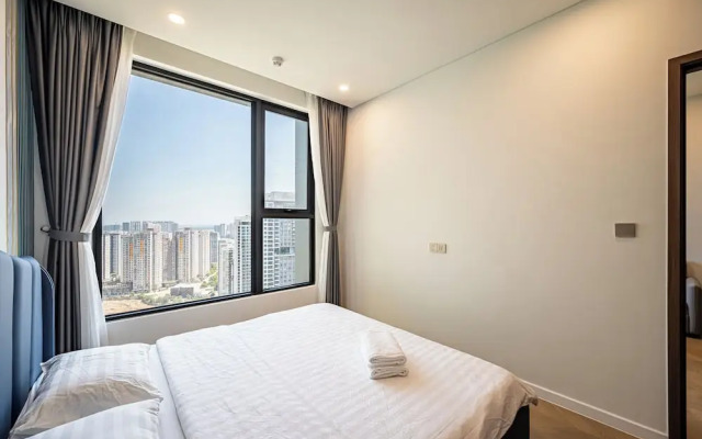Lumiere Riverside Condo and Suite KHC